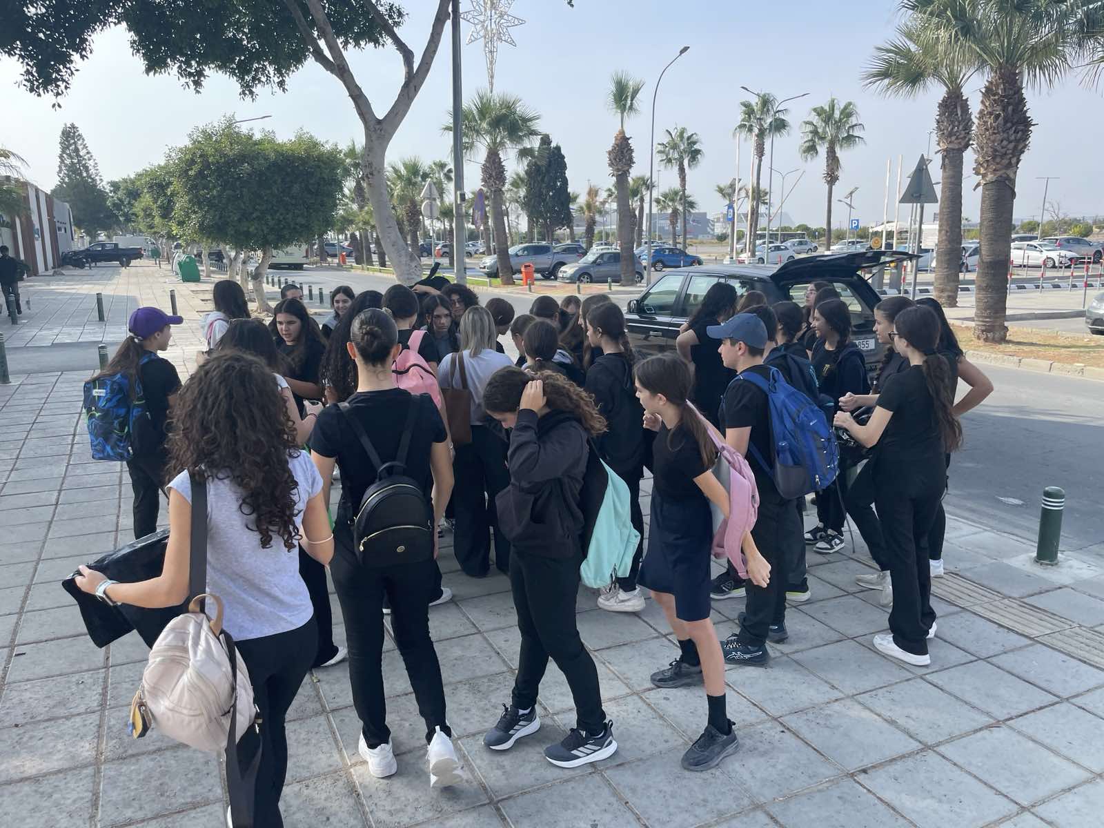 IMG 8347b01adfa3574abee2385c0a5f7dd8 V