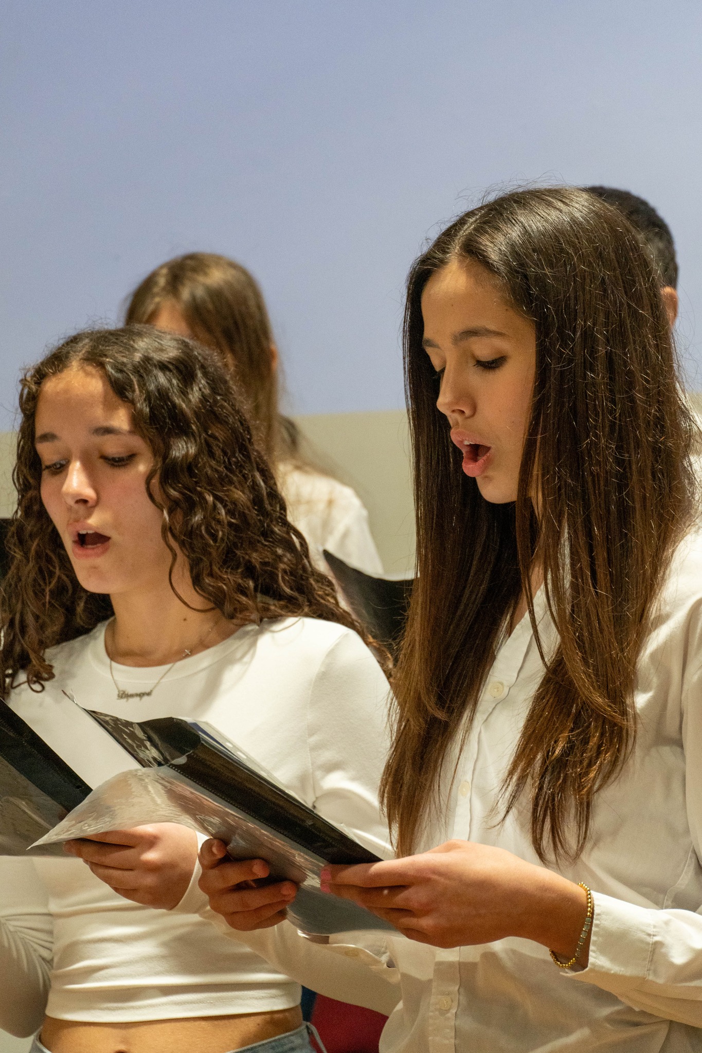 645761899 1332560742224031 8403596121725371570 N